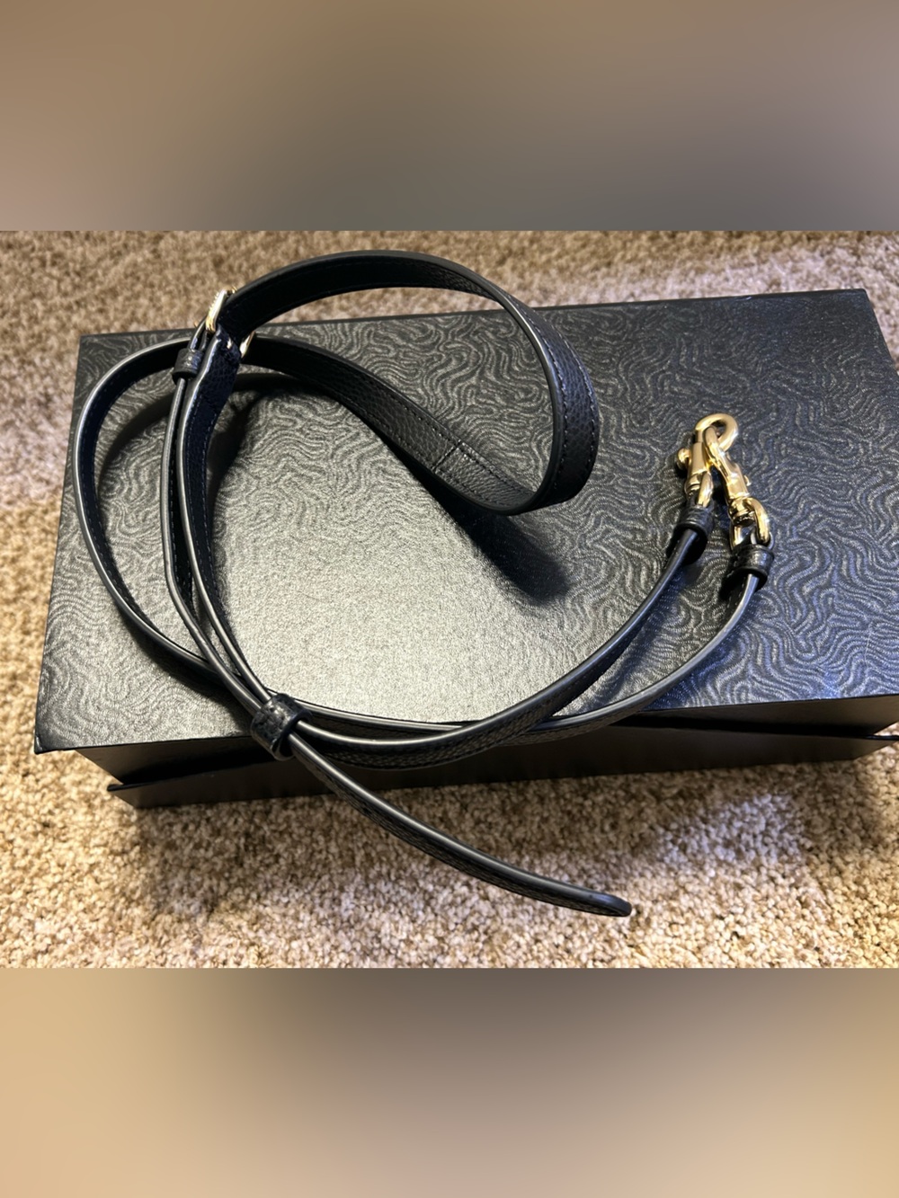 Coach Black Mollie Tote Bag 25 Pebbled Leather with Gold Hardware. - Picture 9 of 10